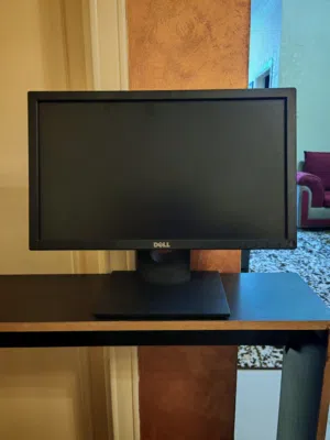 شاشة كمبيوتر Dell
