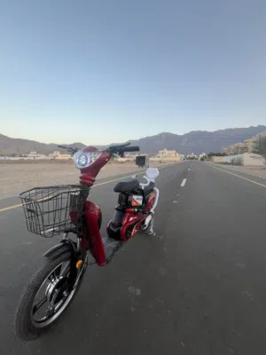 سكوتر كهربائي دراجه كهربائي بحاله ممتازة