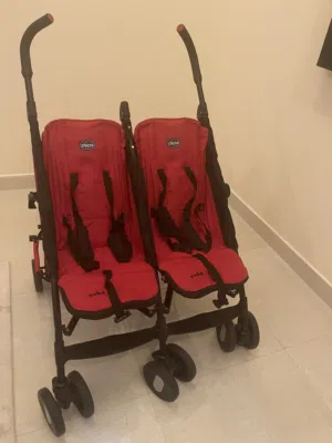عربة اطفال شيكو