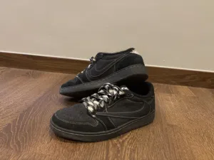 Travis Scott phantom shoes