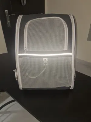 Mesh Foldable DOG or Cat Carrier for CAR , PLANE on your back