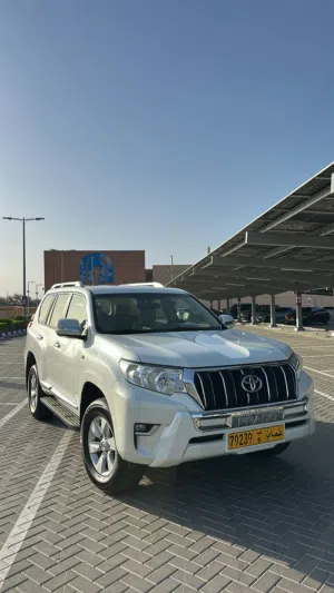 تويوتا الدفع الرباعي برادو 2020