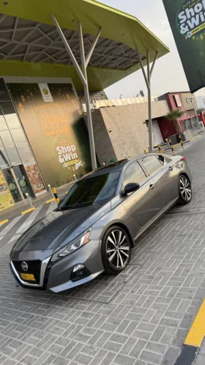 للبيع التيما