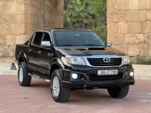 Used Toyota Hilux in Amman