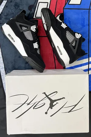 Sport Shoes . Nike . 43 . New0