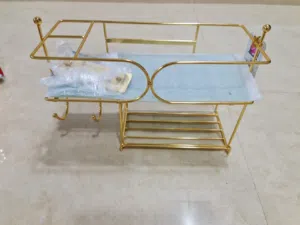 الاغراض متنوعه كل شي بسعرة في متناول ليد