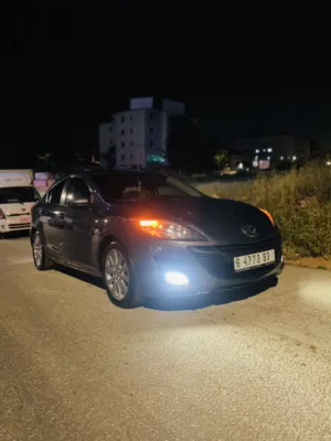 مازدا 3 موديل 2011