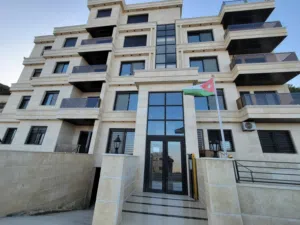 135 m2 3 Bedrooms Apartments for Sale in Amman Jubaiha