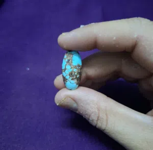 حجر فيروز ايراني نيشابوري طبيعي natural Iranian nishapur turquoise feroza stone