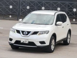 نيسان اكس تريل 2015