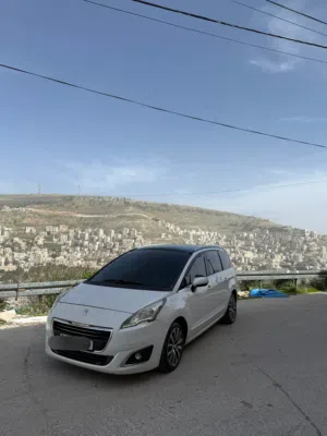 Used Peugeot 5008 in Nablus