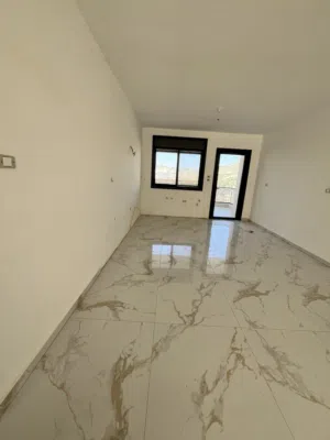 151 m2 3 Bedrooms Apartments for Sale in Ramallah and Al-Bireh Al Tira