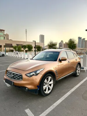 Used Infiniti FX35 in Hawally