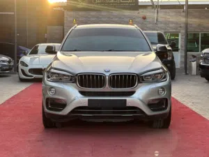 BMW X6 xDrive50i 2016