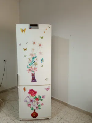 تلاجه للبيع