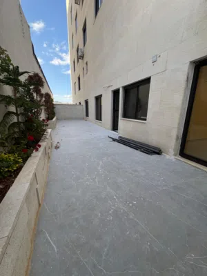 225 m2 3 Bedrooms Apartments for Rent in Amman Jubaiha