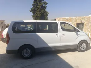 باص-هونداي-h1