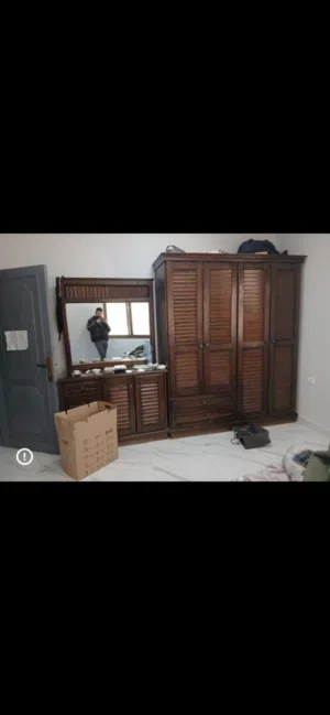 غرفه للبيع خشب سويد