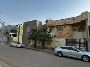 بيت في حي الجمعيه 260م