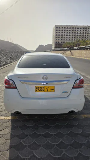 Used Nissan Altima in Muscat