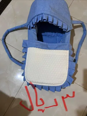 أغراض اطفال مختلفه للبيع بحاله جيده