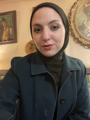 أمل محمد حسني حمدان 