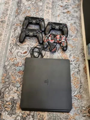 بلي ستيشن فور سلم ستعمل نضانفه 90/100 500GB موديل 2023