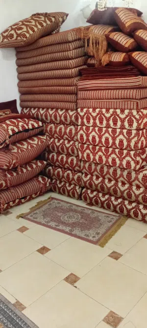 جلسة ارتفاع 30طراز مغربي تفرش علي شكلين