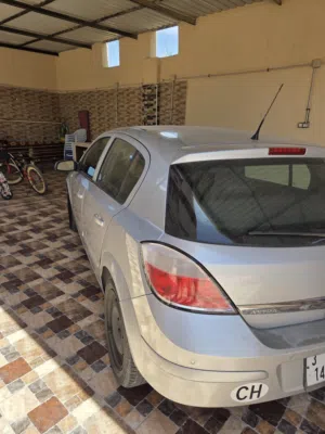 اوبل استرا 2004 Sport