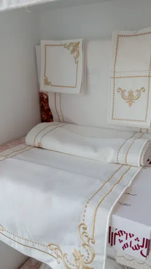 طقم المائدة