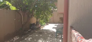 فيلا . ارضيه.  بيع . حى دمشق .