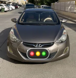 used-hyundai-elantra-in-al-jahra