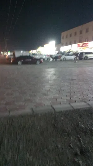 قطع غيار سيارات من الشارقه