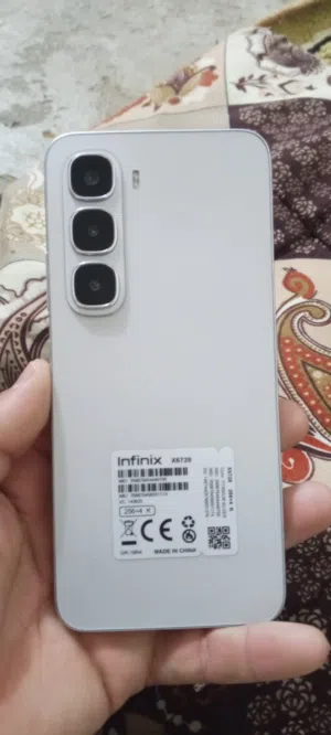 للبيع انفنكس هوت i60جديد بحاله ممتازه استخدام قليل جدا بدون فتح ولا تبديل جهاز يخبل وبلعافيه ع الياخ