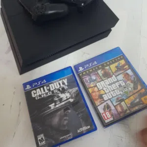 ps4 with 2 games it's in brand new condition. and with steering wheel