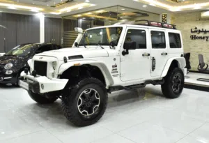 Jeep Wrangler Unlimited Sport ( 2014 Model ) in White Color GCC Specs