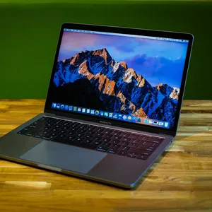 MacBook Pro 2017 (REFURBISHED) - WARRANTY