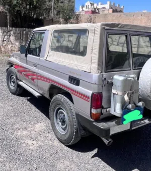 للبيع حبه طربال موديل 2004 سلق لون رصاصي بضاعه ماشاءالله
