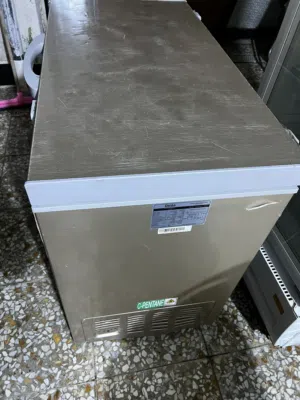 فريزر للبيع نظيف جداً اخ الجديد