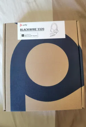 poly blackwire 3320