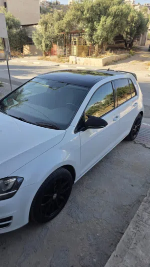 Used Volkswagen Golf in Hebron