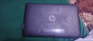 14 HP monitors for sale  in Amman