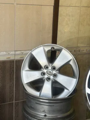 جنط بريوس 17 اوربي اصلي للبيع