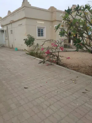 200 m2 3 Bedrooms Townhouse for Rent in Dhofar Salala