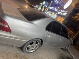 Used Lexus LS in Ajman