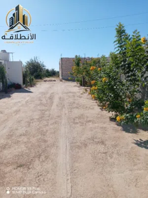 135 m2 3 Bedrooms Townhouse for Sale in Zawiya Other