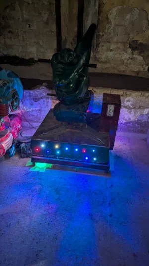 هزاز اطفال تعمل عل عمله