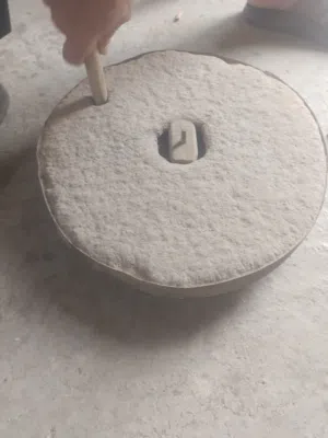 جاروشه يدويه قديمه للبيع  للتواصل مباشره