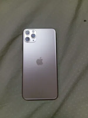 Apple iPhone 11 Pro Max 256 GB in Al Batinah