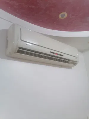 تكييف يونيون اير 2.25 حصان مستعمل للبيع